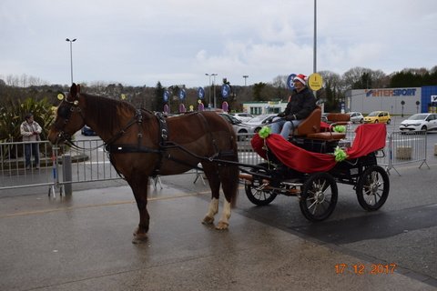(082) Père Noël à Carrefour le 17 décembre 2017
