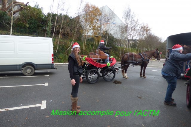 (082) Père Noël à Carrefour le 17 décembre 2017